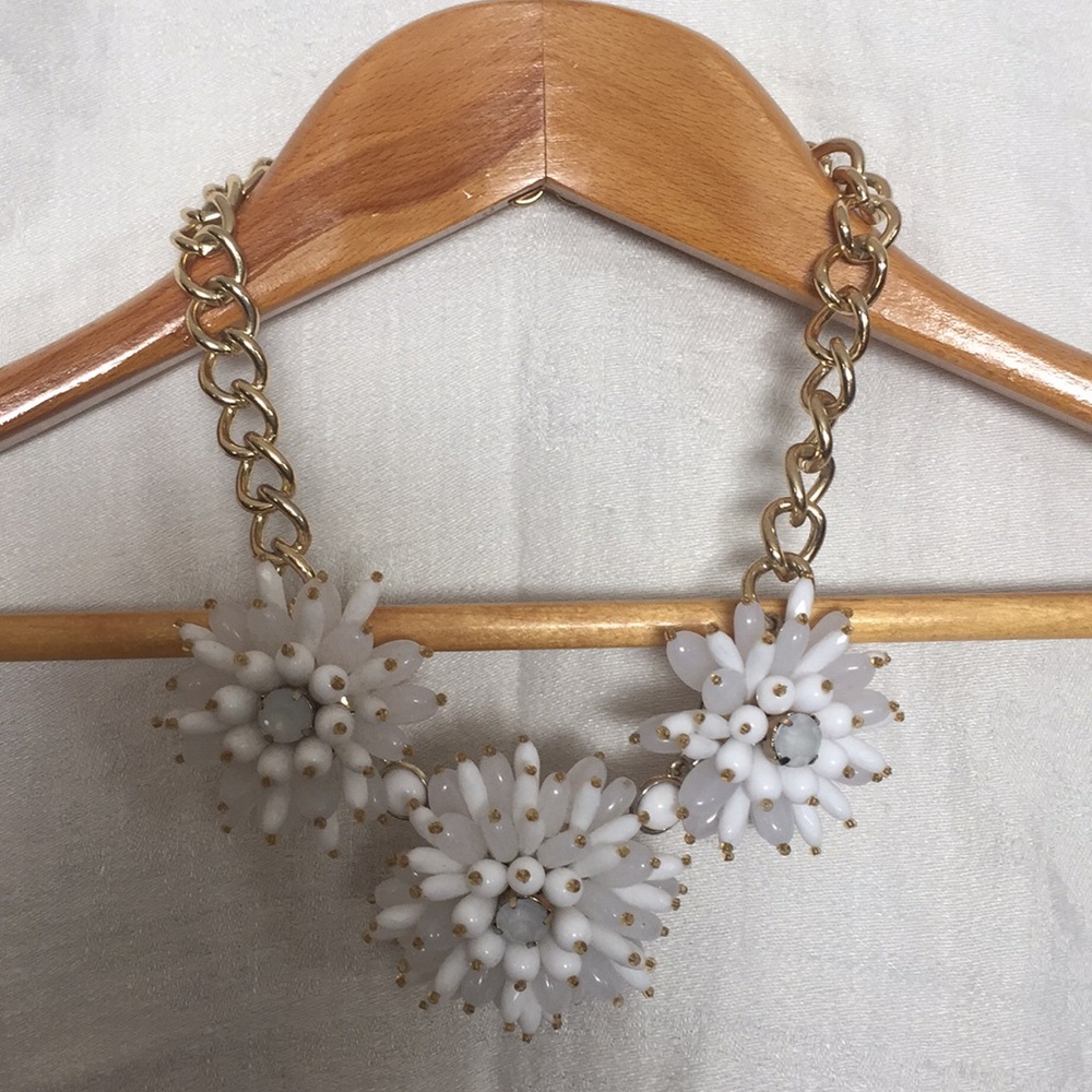 Banana Republic daisy statement necklace.